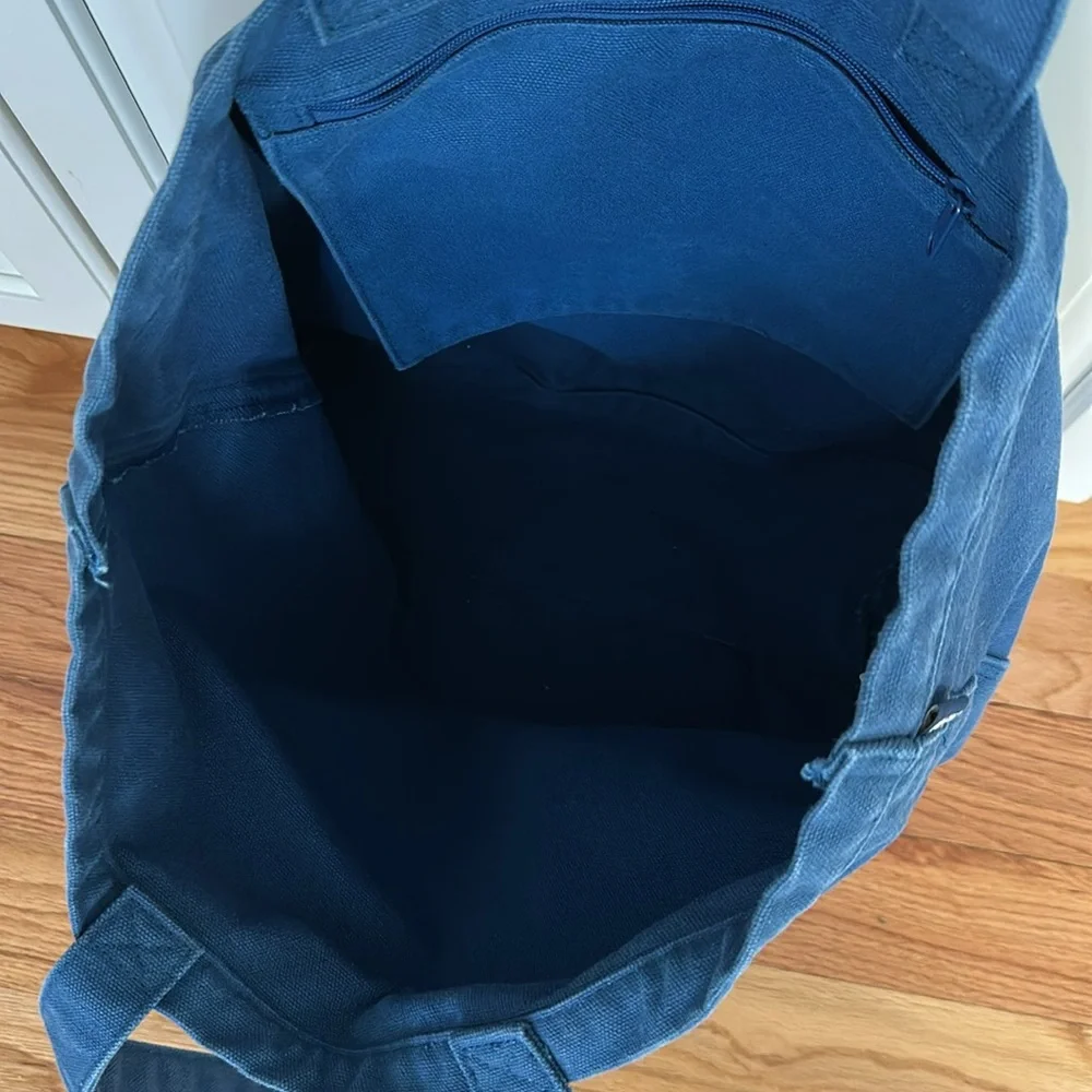 Vineyard Vines Denim Tote - Picture 3 of 4